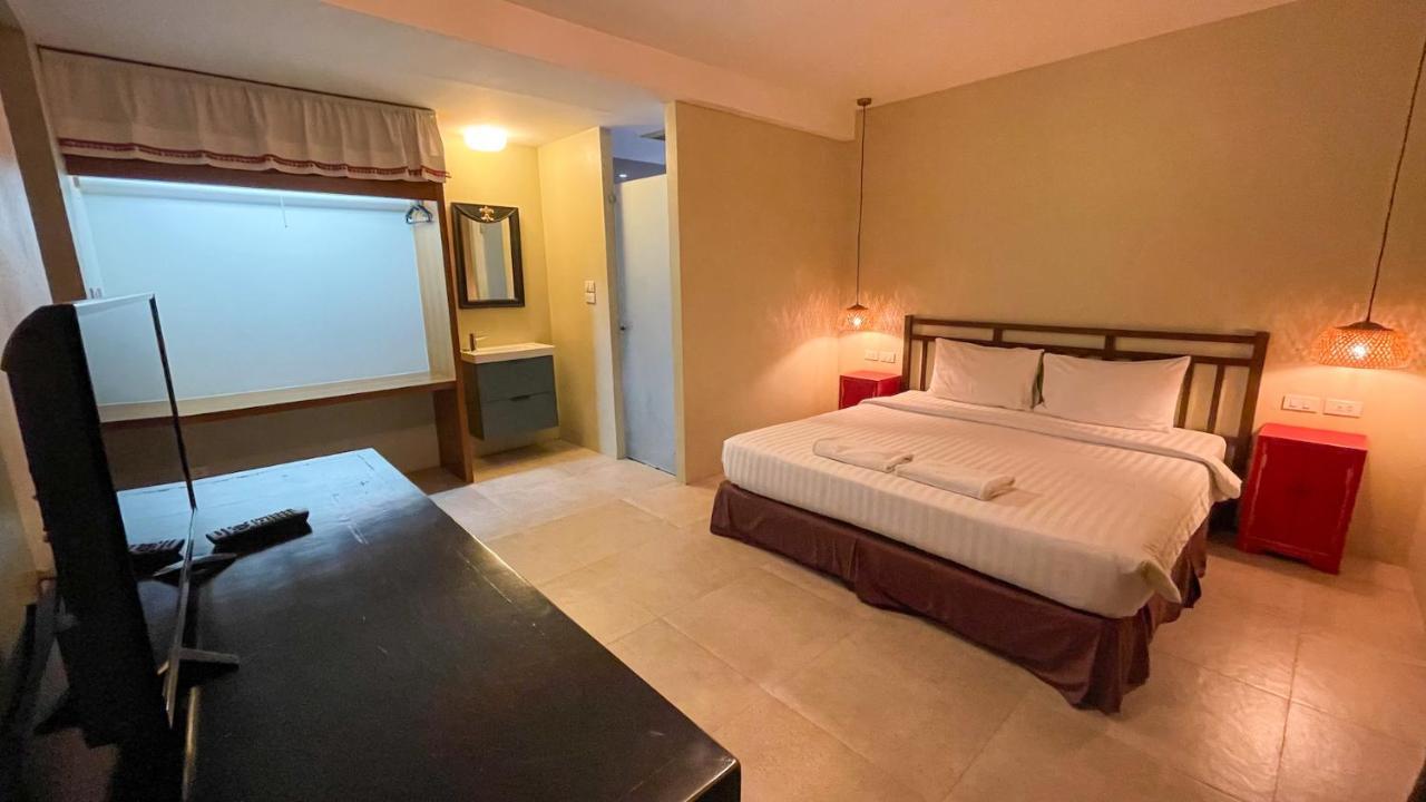 Отель Villa Bangkok 3*